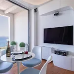 Amare Penthouse With Hot Tub Facing The Sea Appartement