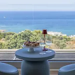 Amare Penthouse With Hot Tub Facing The Sea *