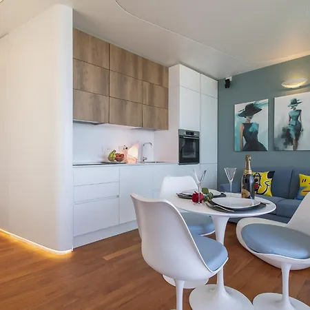 Amare Penthouse With Hot Tub Facing The Sea Alghero