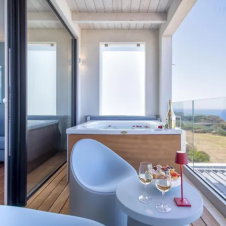 Amare Penthouse With Hot Tub Facing The Sea *