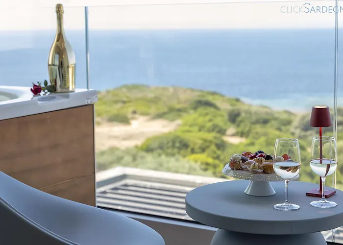 Amare Penthouse With Hot Tub Facing The Sea Апартаменты